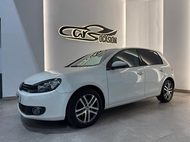 Usado VW Golf VII Advance 105 CV (77 kW) 2012 Blanco Berlina