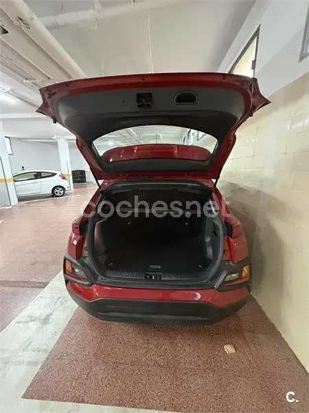 Usado Hyundai Kona 120 CV (88 kW) 2018 Rojo SUV