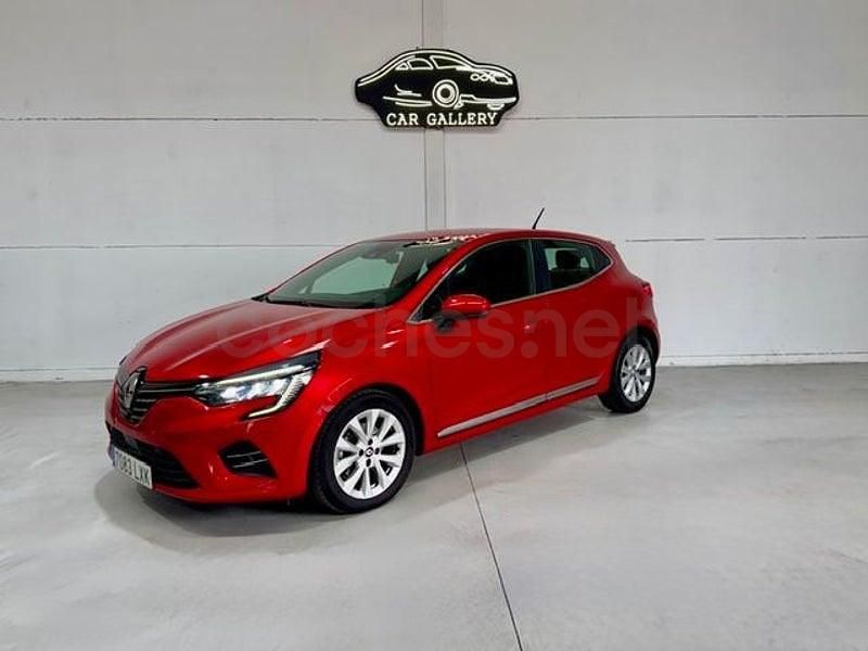Usado Renault Clio V Techno 100 CV (73 kW) 2022 Rojo Berlina