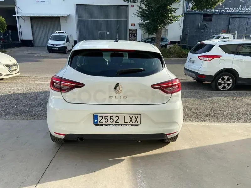 Usado Renault Clio V Business 101 CV (74 kW) 2022 Blanco Berlina