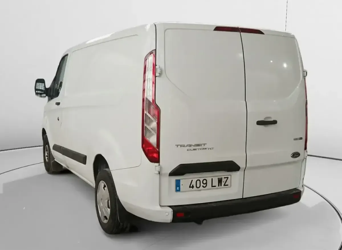 Usado Ford Transit Custom Trend 130 CV (95 kW) 2022 Blanco Van
