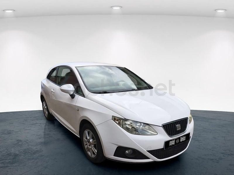 Usado Seat Ibiza SC Style 90 CV (66 kW) 2010 Blanco Utilitario