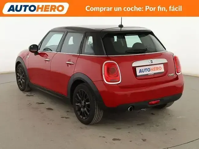 Usado Mini Cooper D 116 CV (85 kW) 2015 Rojo Utilitario