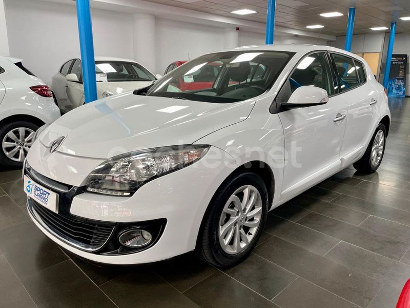 Blanco Usado 2013 Renault Mégane III Dynamique Berlina | 6900 € (Precio justo) - Imagen 1/4