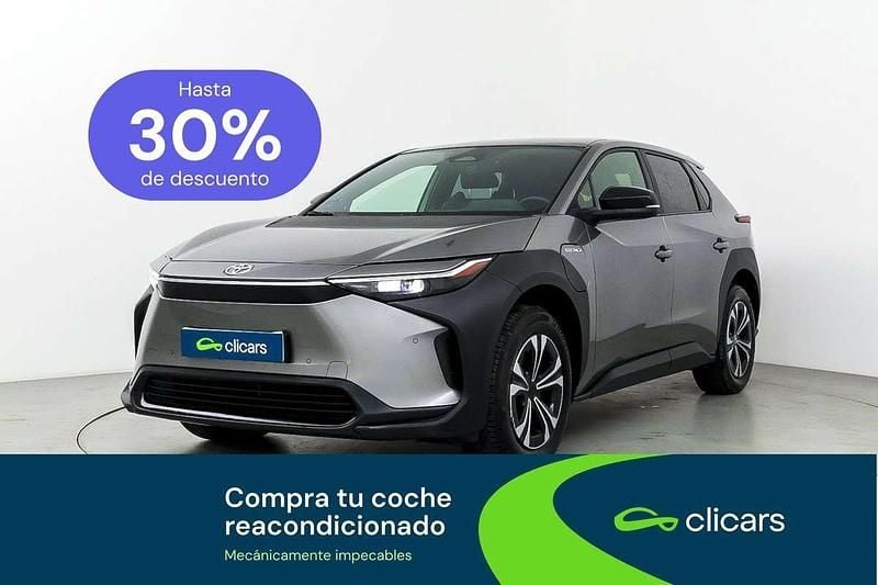 Usado Toyota bZ4X Advance 150 kW (204 CV) 2023 Gris SUV