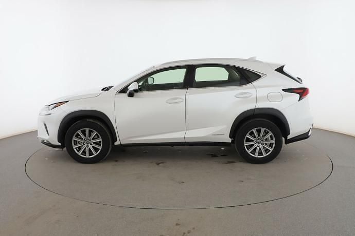 Usado Lexus NX300h Business Edition 147 CV (108 kW) 2020 Blanco SUV