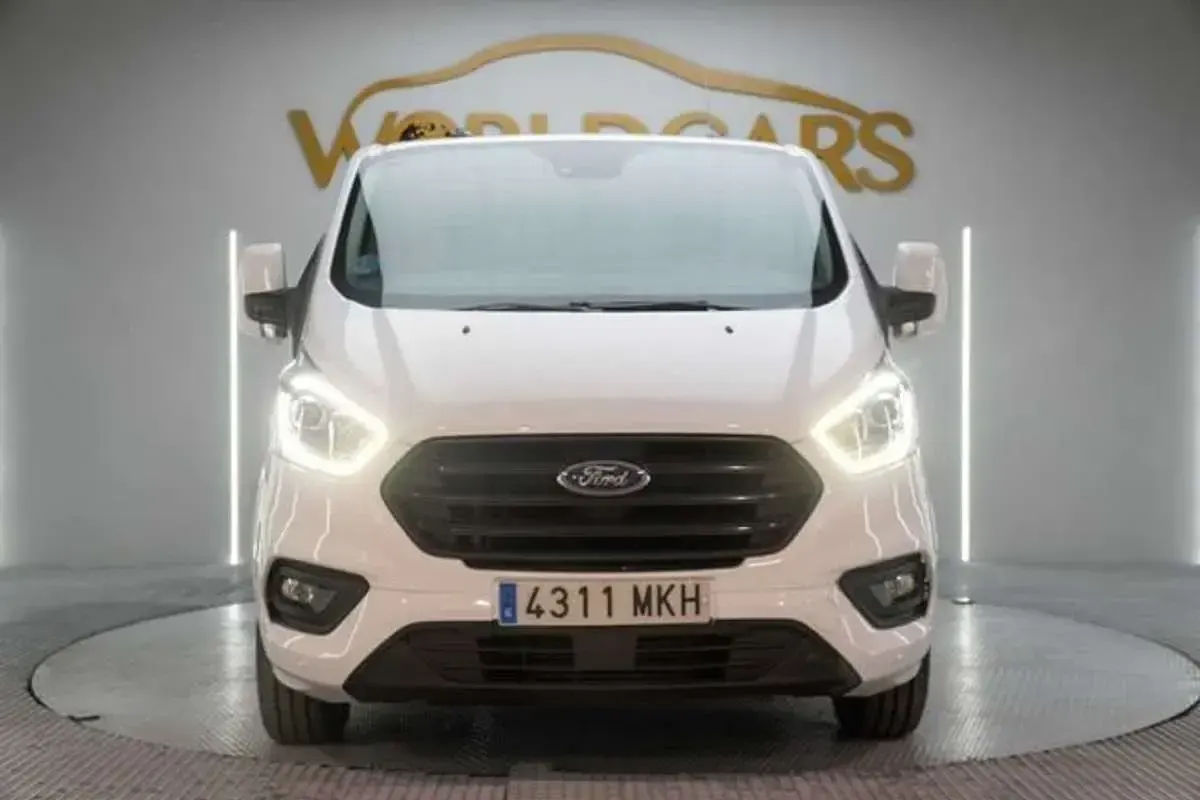 Usado Ford Transit Custom 131 CV (96 kW) 2023 Blanco Van