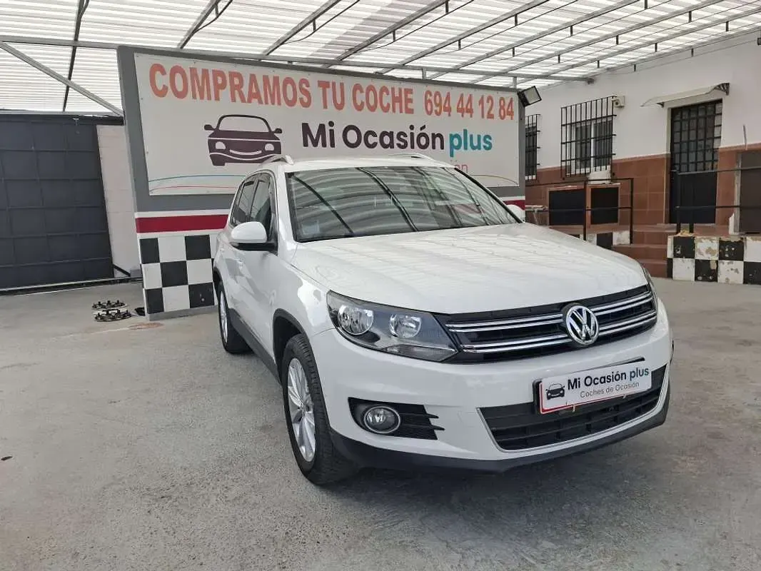 Usado VW Tiguan Sportline 140 CV (102 kW) 2013 Blanco SUV
