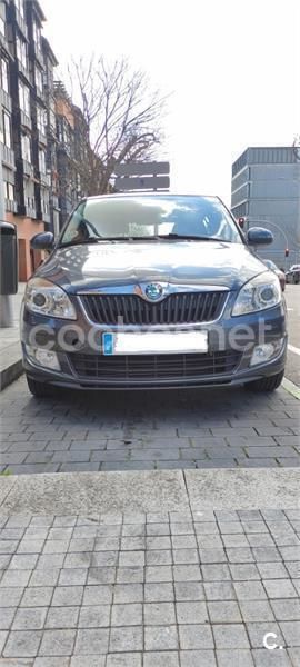 Gris / plata Usado 2011 Skoda Fabia Style Berlina | 5690 € (Buen precio) - Imagen 1/4
