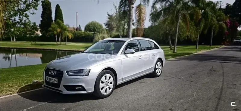 Usado Audi A4 Advanced Plus 150 CV (110 kW) 2014 Gris / plata Familiar