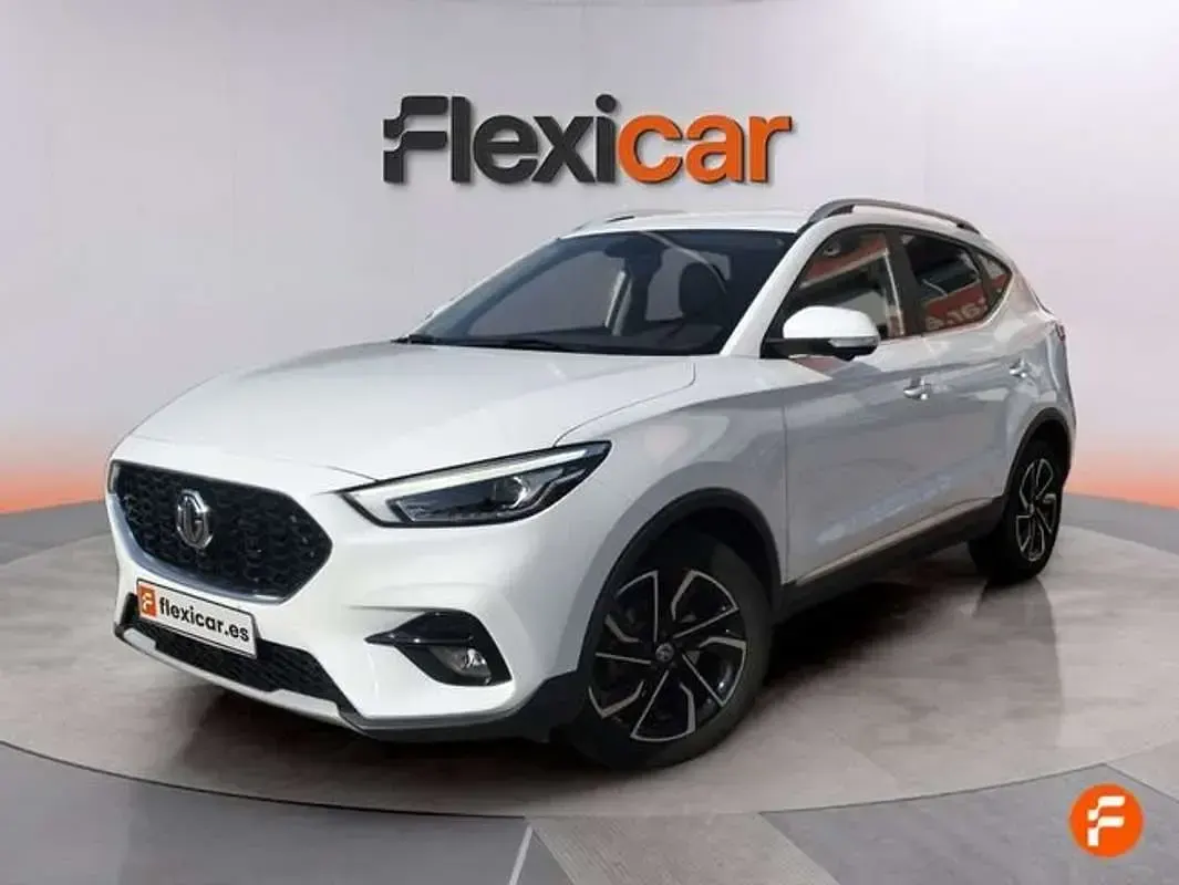 Usado MG ZS Luxury 106 CV (77 kW) 2022 Blanco SUV