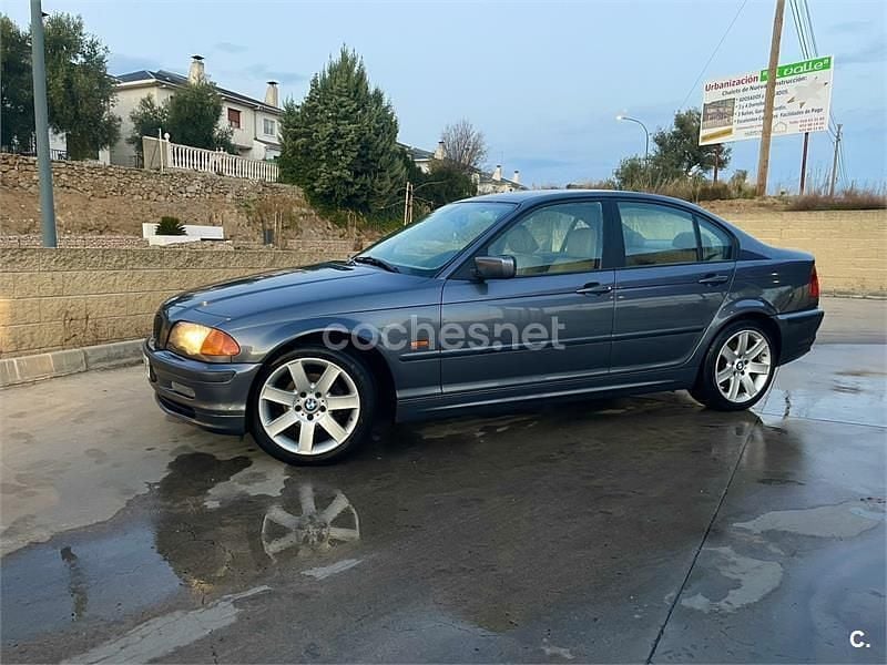 Azul Usado 2004 BMW 320 Berlina | 2500 € (Buen precio) - Imagen 1/4