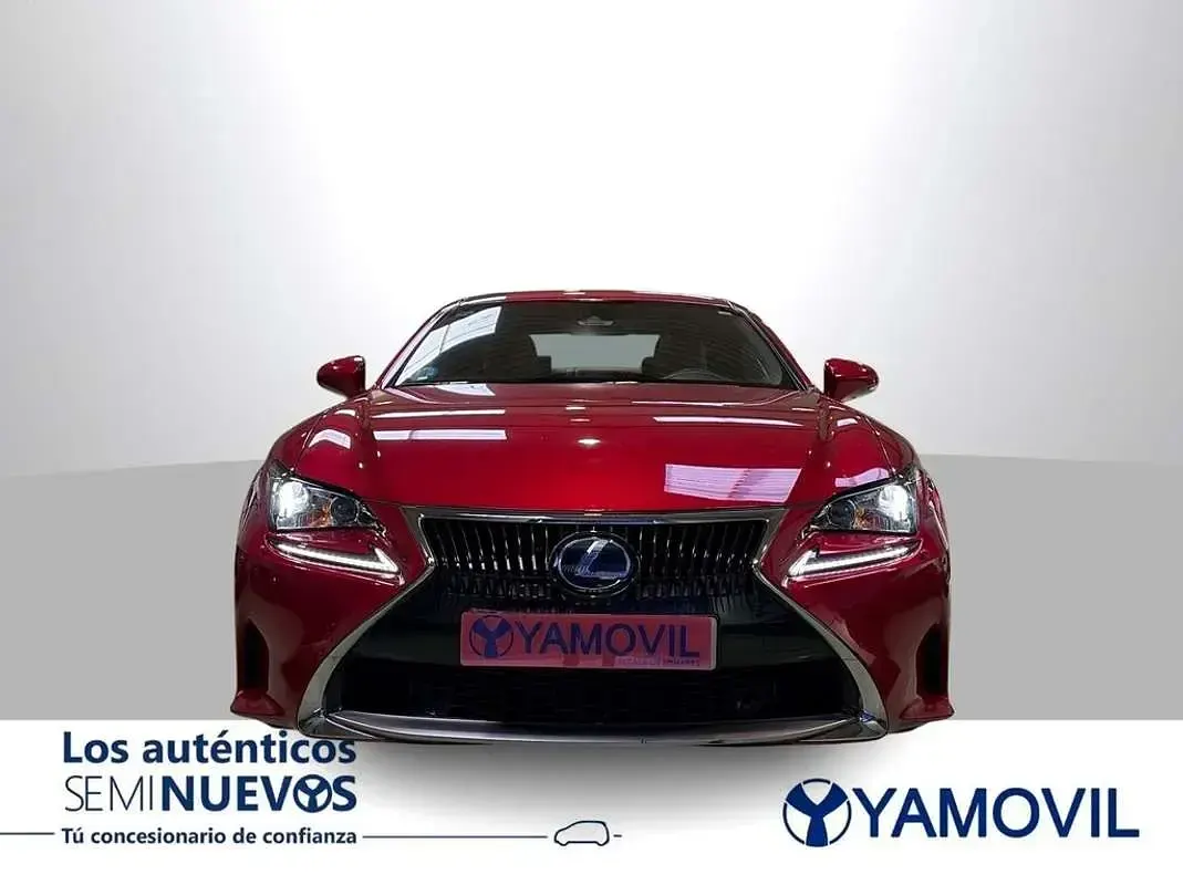 Usado Lexus RC300h Executive Line 223 CV (164 kW) 2018 Rojo Coupe