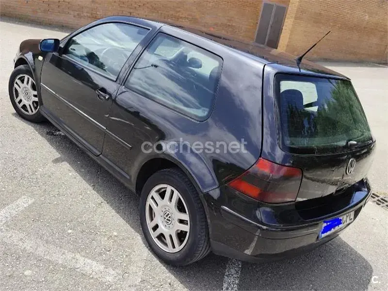 Usado VW Golf III 110 CV (80 kW) 1999 Negro Berlina