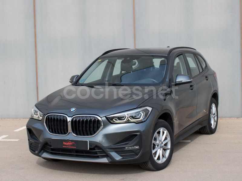 Gris / plata Usado 2020 BMW X1 Performance SUV | 18.500 € (Buen precio) - Imagen 1/4