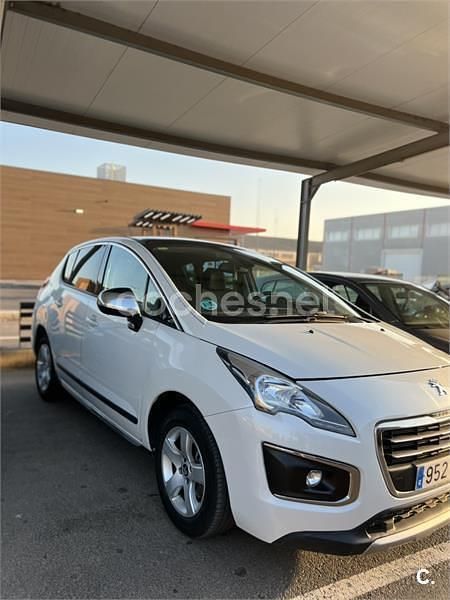 Blanco Usado 2015 Peugeot 3008 Allure Berlina | 8500 € (Precio justo) - Imagen 1/3