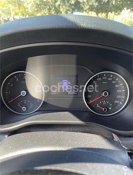 Gris / plata Usado 2019 Kia Sportage Style SUV | 17.500 € (Un poco caro) - Imagen 1/1