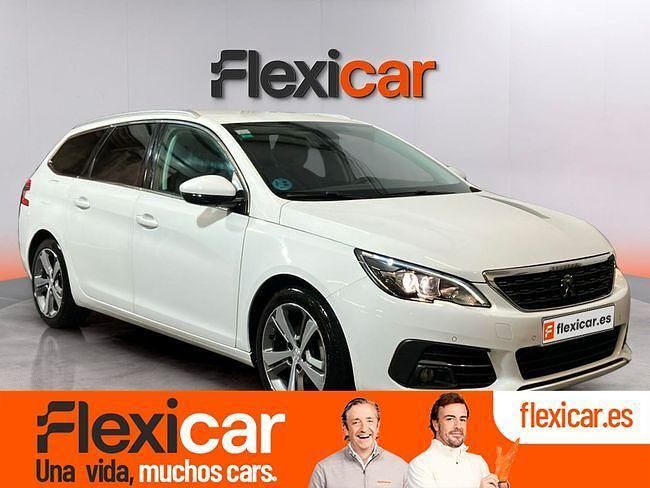 Usado Peugeot 308 SW Allure 130 CV (95 kW) 2020 Blanco Familiar