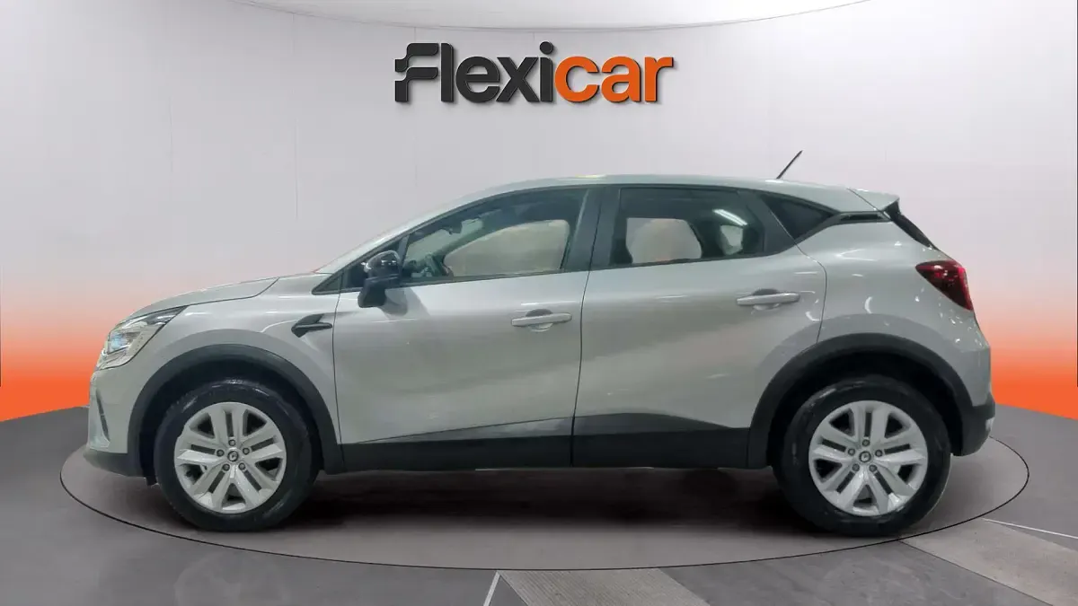 Usado Renault Captur Life 91 CV (66 kW) 2020 Gris SUV
