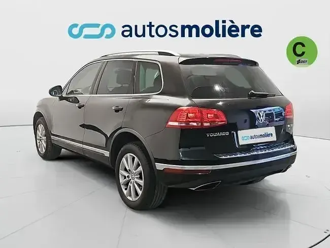 Second-hand VW Touareg 262 CP (192 kW) 2015 Alb SUV