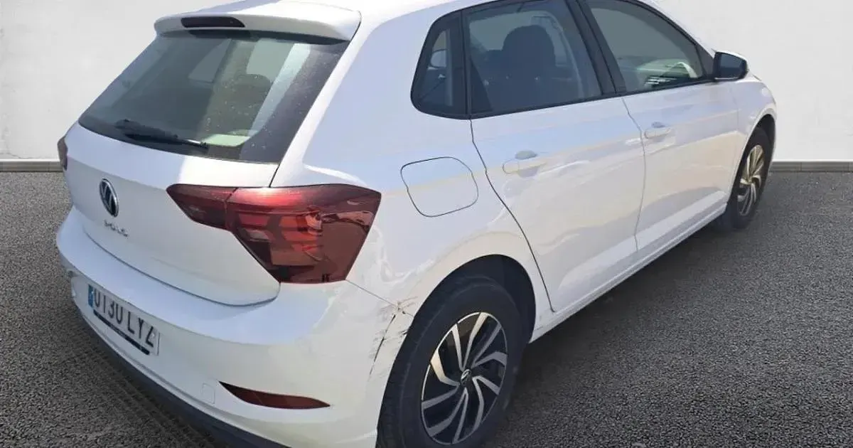 Usado VW Polo Life 95 CV (69 kW) 2022 Utilitario