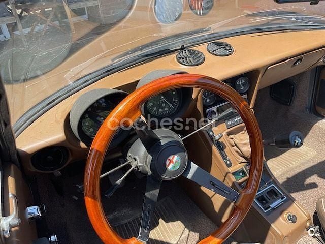 Usado Alfa Romeo Spider 128 CV (94 kW) 1984 Negro Descapotable