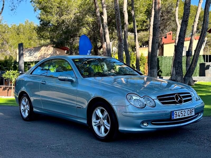 Usado Mercedes CLK320 Avantgarde 218 CV (160 kW) 2004 Azul Coupe