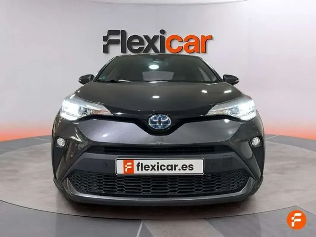 Usado Toyota C-HR Advance 122 CV (89 kW) 2023 Gris SUV