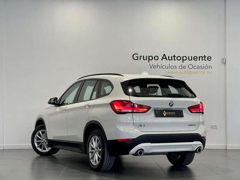 Usado BMW X1 Comfort Edition 150 CV (110 kW) 2019 Blanco SUV