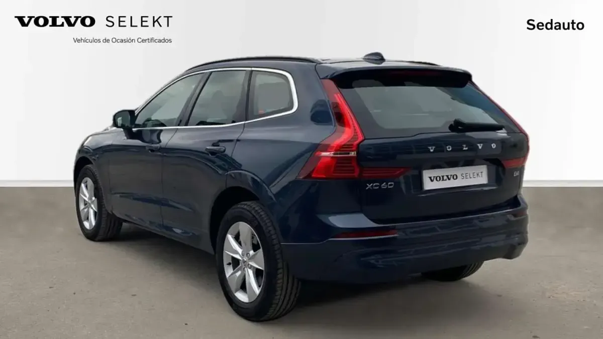 Usado Volvo XC60 Core 197 CV (144 kW) 2024 SUV