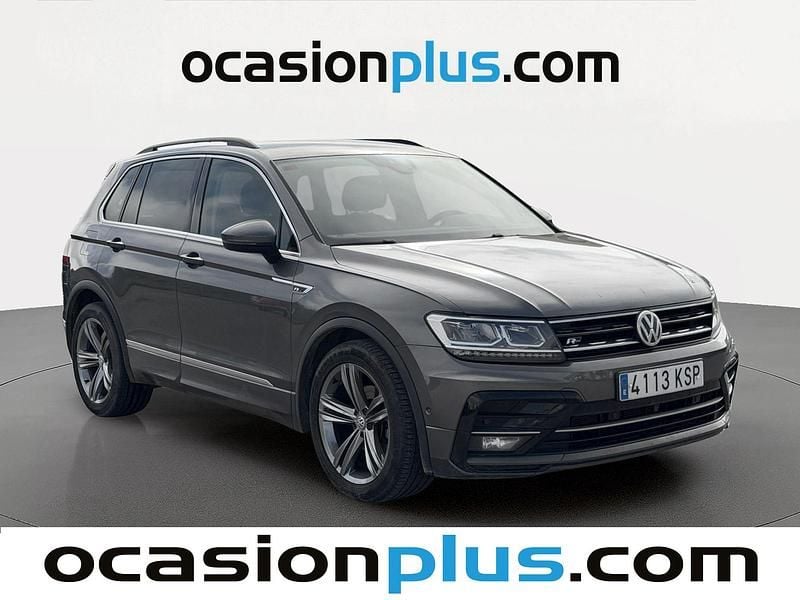 Usado VW Tiguan Edition 125 CV (91 kW) 2018 Gris SUV