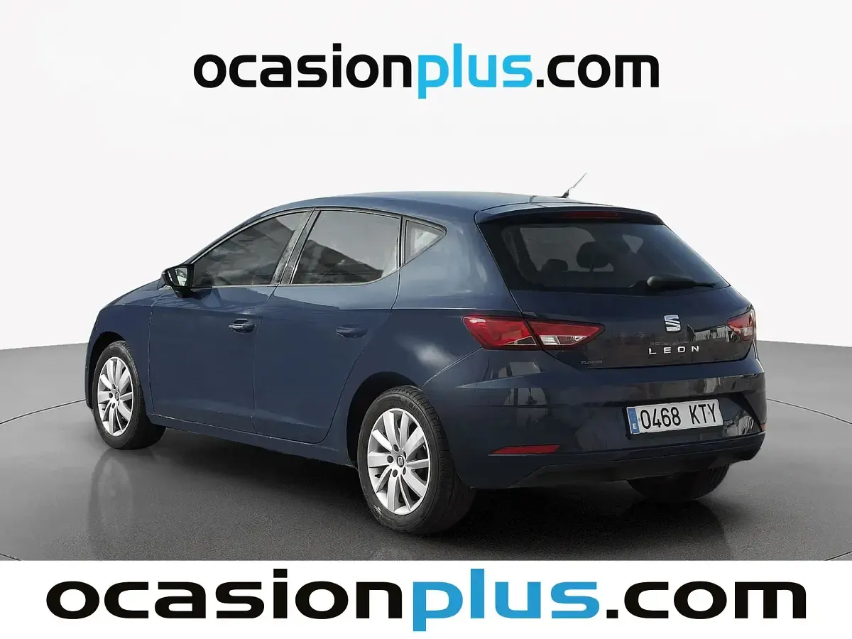 Usado Seat Leon Reference 116 HP (85 kW) 2019 Azul Citadino