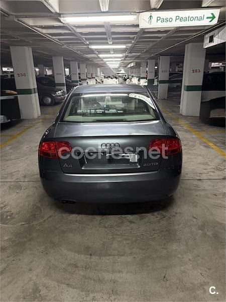 Occasion Audi A4 140 PK (102 kW) 2006 Grijs Sedan