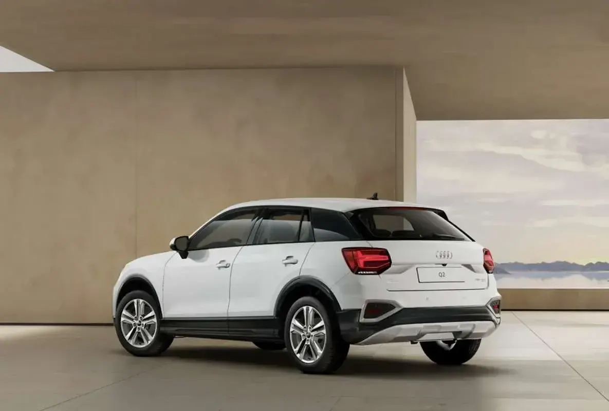 Nuevo Audi Q2 Advanced 150 CV (110 kW) 2026 Blanco SUV