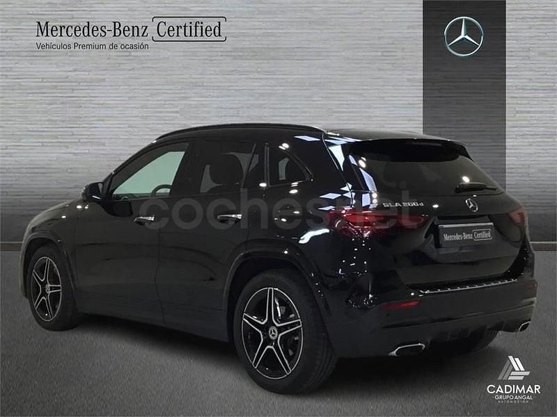 Usado Mercedes GLA200 150 CV (110 kW) 2024 Negro SUV