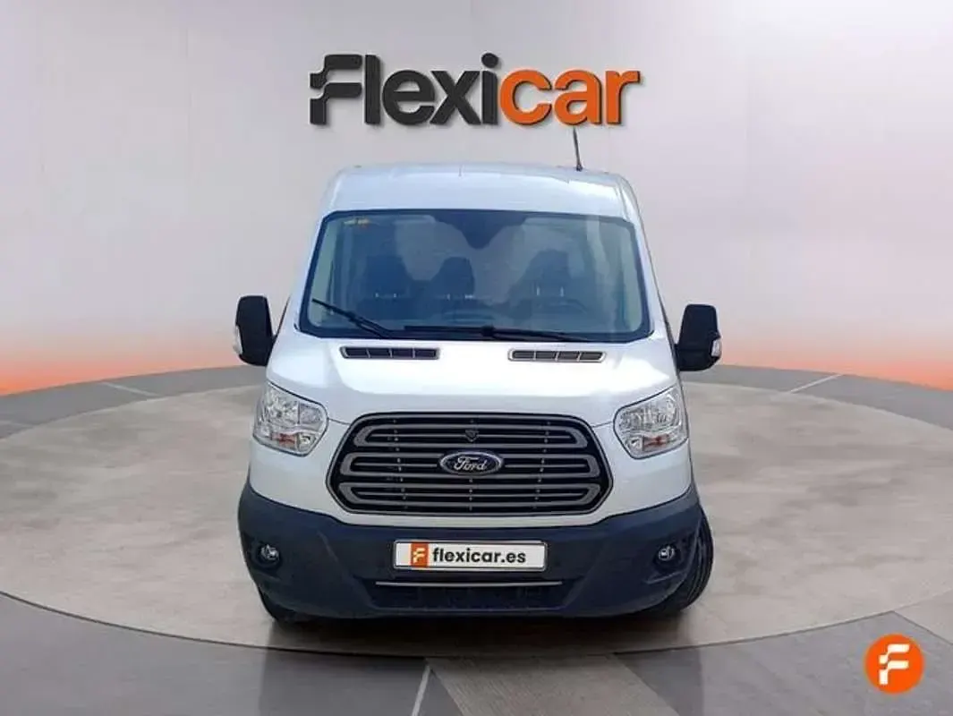 Usado Ford Transit Ambiente 131 CV (96 kW) 2018 Blanco Van