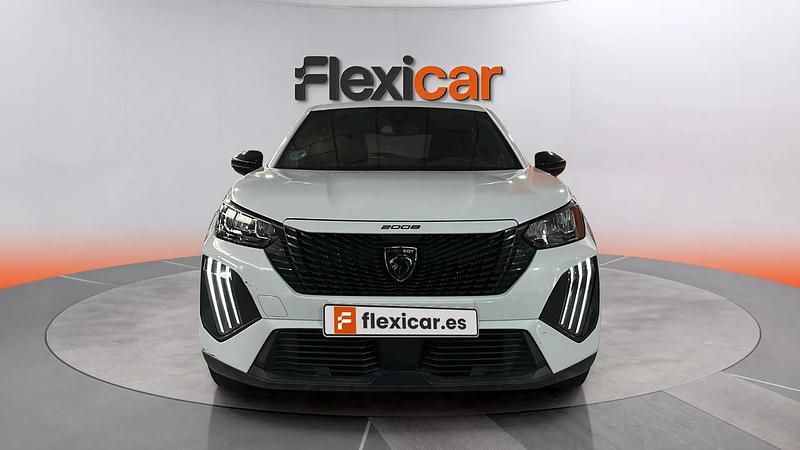 Usado Peugeot 2008 Active 101 CV (74 kW) 2023 Blanco SUV