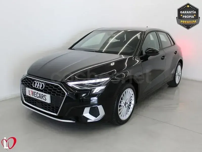 Usado Audi A3 Advanced Plus 116 CV (85 kW) 2022 Negro Berlina