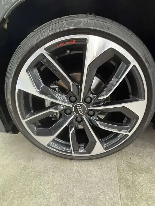 Usado Audi A3 Sportback S-Line 150 CV (110 kW) 2025 Gris Utilitario