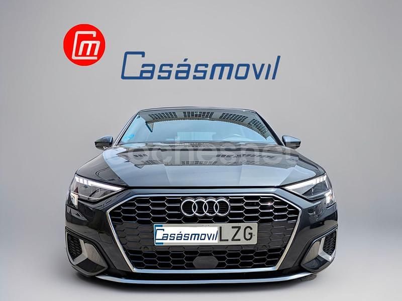 Usado Audi A3 Advanced Plus 110 CV (80 kW) 2022 Gris / plata Berlina