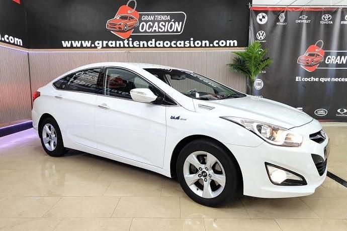 Usado Hyundai i40 GLS 116 CV (85 kW) 2012 Blanco Berlina