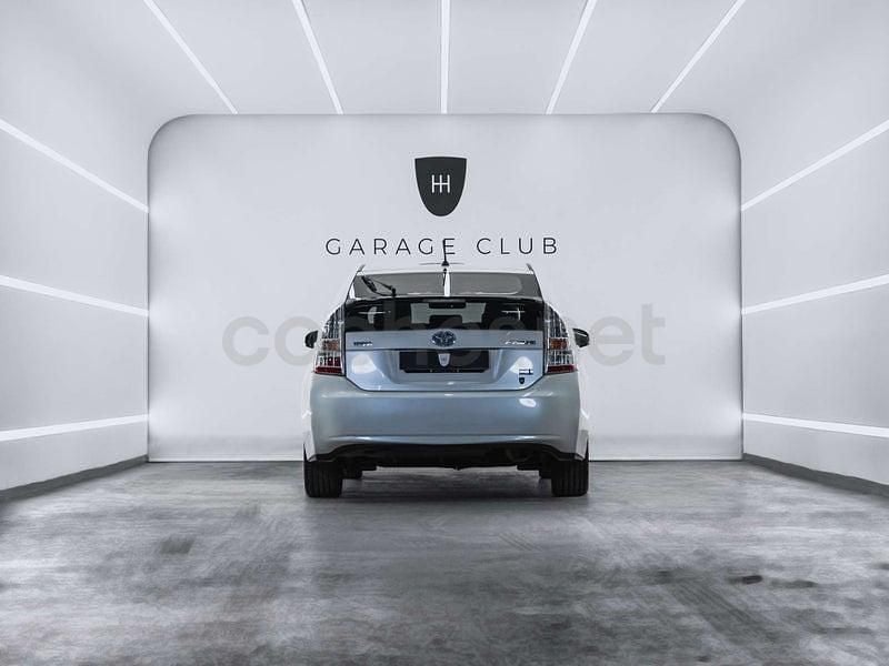 Usado Toyota Prius Advance 136 CV (100 kW) 2010 Blanco Utilitario