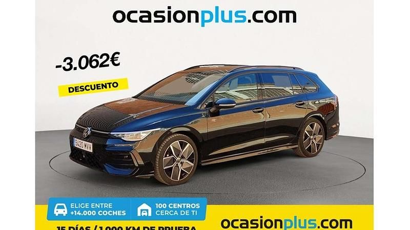 Negro Usado 2024 VW Golf VIII R-line Familiar | 30.628 € (Un poco caro) - Imagen 1/4