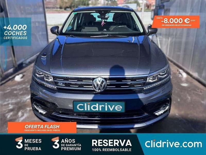 Usado VW Tiguan Sportline 150 CV (110 kW) 2017 Gris SUV