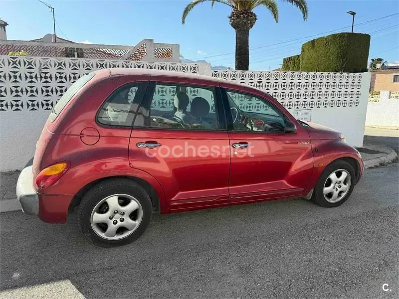 Usado Chrysler PT Cruiser Touring 140 CV (102 kW) 2002 Granate Familiar