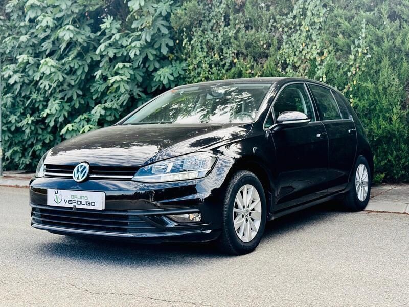 Negro Usado 2019 VW Golf VII Sport Utilitario | 18.500 € (Un poco caro) - Imagen 1/4