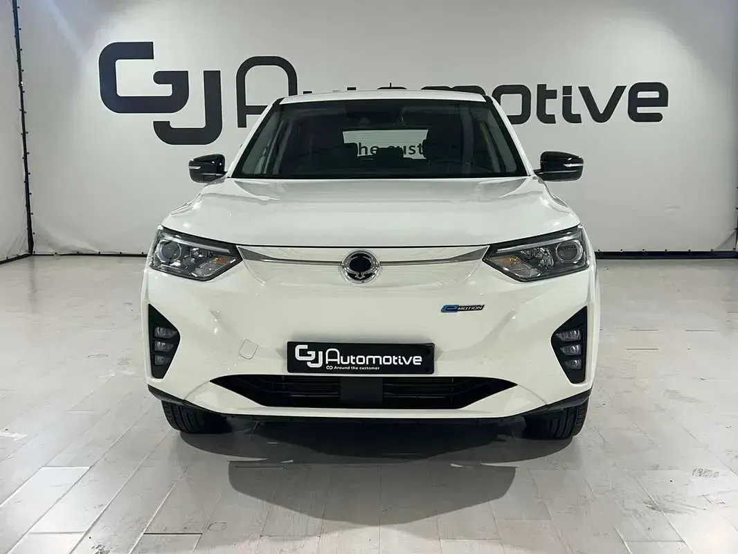Usado SsangYong Korando 139 kW (190 CV) 2024 Blanco SUV