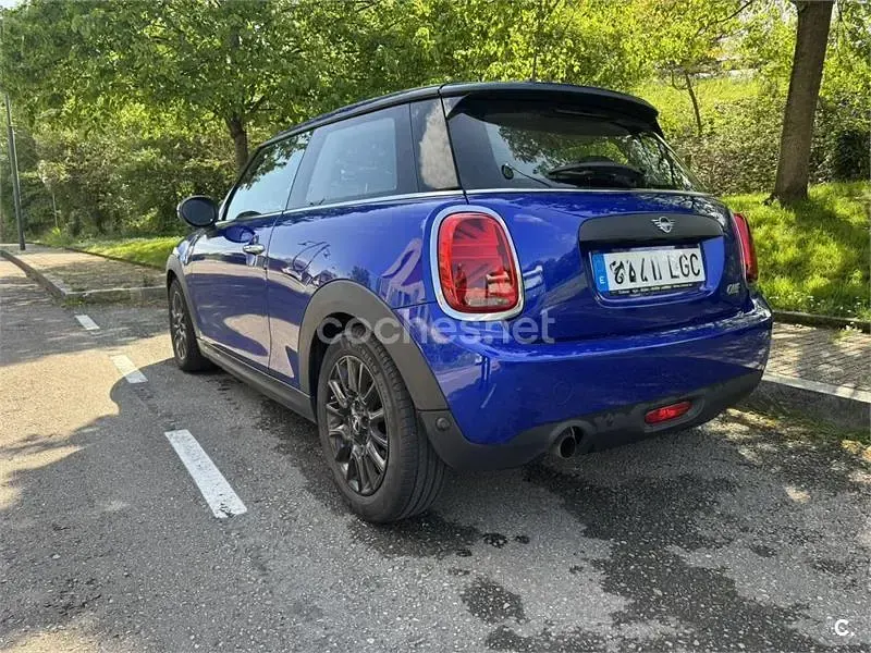 Usado Mini ONE 102 CV (75 kW) 2021 Azul Utilitario