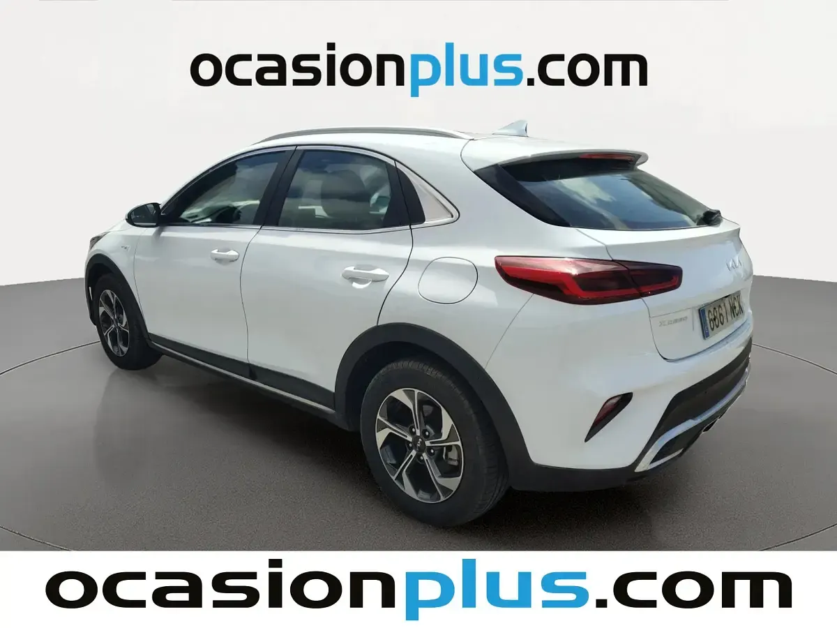 Usado Kia XCeed 101 CV (74 kW) 2025 Blanco SUV