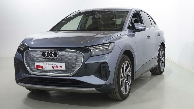 Azul Usado 2022 Audi Q4 e-tron Ambiente SUV | 42.400 € (Caro) - Imagen 1/4